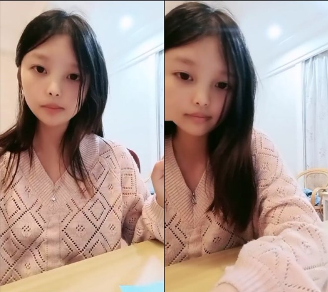 18岁学生妹下海啪啪大秀！【娜娜】，酒店跟男友啪啪，清纯指数满分，少女青春期的肉体 (5).