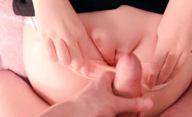 絕世美穴名器白虎天花板級超嫩性感白虎穴 肉嘟嘟可愛粉嫩小穴濕粘淫汁 外網大神無套爆肏合法蘿莉 (3)