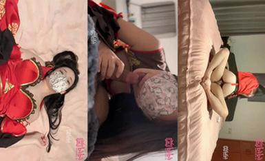 超反差高顏值網紅女神『小希』合集之新春特輯