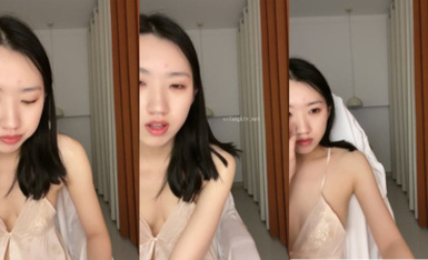 重磅！兄弟們！最正宗校花來啦，【麻辣香鍋】，大學生，完美身材，陰毛這么旺盛慾望強烈 (1)