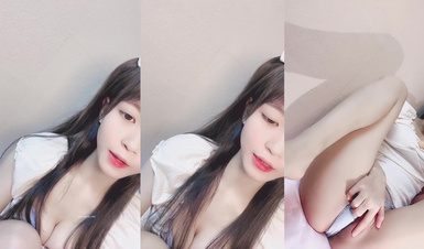 2024年2月新作，清純指數最高的19歲嫩妹【金鏟鏟】大學生身懷名器，無毛白虎，一線天，這次很爽快，全脫了難得 (1)