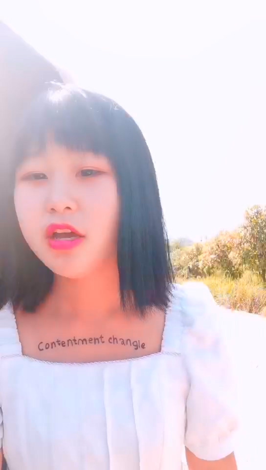 户外姐妹花露脸很嫩要搭车回家勾搭路人司机啪啪啪，全程露脸口交大鸡巴路边激情野战，各种体位爆草抽插刺激