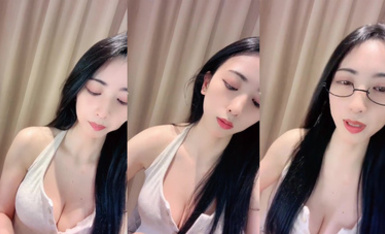 【甜桃】高挑模特身材~黑絲長腿~勾引脫衣秀 (11)