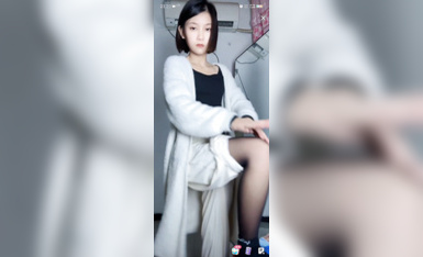 快手網紅koko極品身材  付費定製騷舞1v1大尺度 (6)