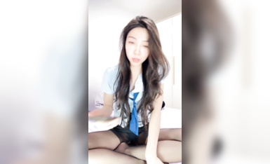 【濕濕】絕頂長腿騷母狗狗鏈舔內褲高跟鞋插逼 (27)