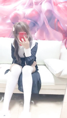 少蘿溫卿-顏值還是非常不錯的，少蘿類型的黃播，性格挺活潑可愛的，搭配各種軟妹裝，再加上尺度不低的整活能力，挺有看頭的 (4)