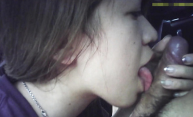 韓國大叔高清口交福利大放送：極品嫩妹舌頭的魔術，誘導至極，讓你在口交的天堂沉醉 (4)