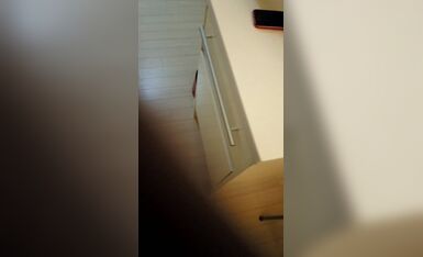 身材很棒的可爱女生 喝酒了醉醺醺的